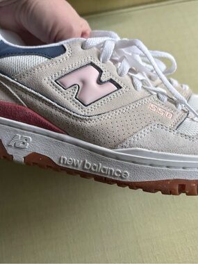 New Balance 550 Sneakers Beige Pink Blue White